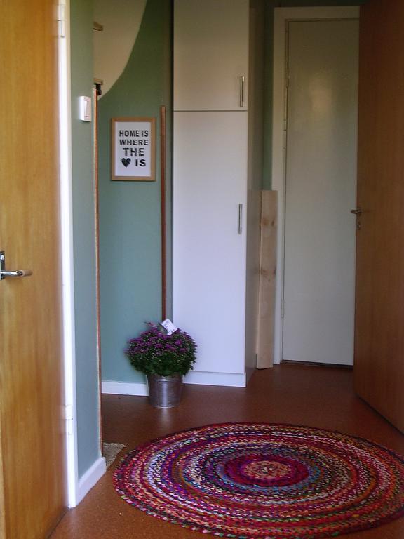 Bo Hos Nancy I Oelme Apartment Kristinehamn Luaran gambar